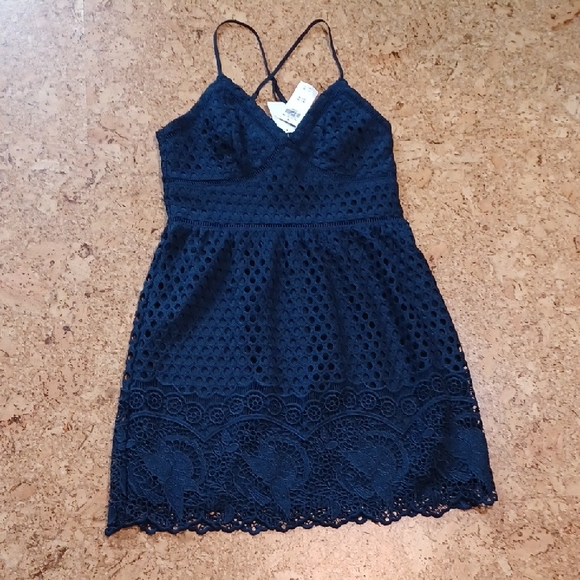 Abercrombie & Fitch Dresses & Skirts - Abercrombie & Fitch Navy Spaghetti Strap Eyelet Overlay Mini Dress Size M NWT